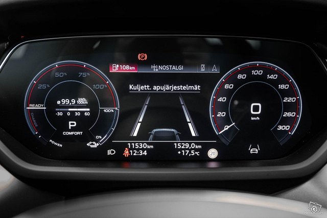 Audi E-tron GT 13