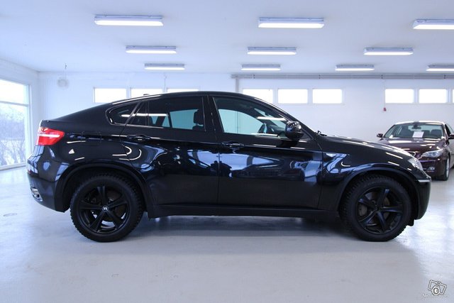 BMW X6 8