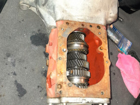 Volvon vaihdelaatikko m45, Autovaraosat, Auton varaosat ja tarvikkeet, Joensuu, Tori.fi Volvon vaihdelaatikko m45, Autovaraosat, Auton varaosat ja tarvikkeet, Joensuu, Tori.fi