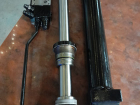 Hydraulisylinteri, Muut koneet ja tarvikkeet, Työkoneet ja kalusto, Punkalaidun, Tori.fi Hydraulisylinteri, Muut koneet ja tarvikkeet, Työkoneet ja kalusto, Punkalaidun, Tori.fi