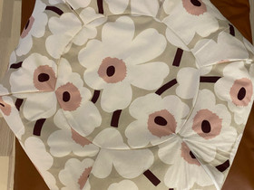 Marimekko puffi, rahi, istuintyyny, Kivikko Unikko, Muu sisustus, Sisustus ja huonekalut, Espoo, Tori.fi Marimekko puffi, rahi, istuintyyny, Kivikko Unikko, Muu sisustus, Sisustus ja huonekalut, Espoo, Tori.fi
