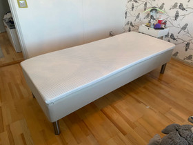 Runkopatjasänky 80 cm, Sängyt ja makuuhuone, Sisustus ja huonekalut, Kouvola, Tori.fi Runkopatjasänky 80 cm, Sängyt ja makuuhuone, Sisustus ja huonekalut, Kouvola, Tori.fi