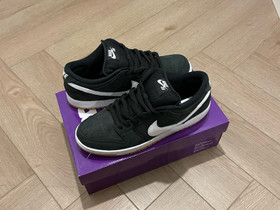 Nike sb dunk low black gum, Vaatteet ja kengät, Laukaa, Tori.fi Nike sb dunk low black gum, Vaatteet ja kengät, Laukaa, Tori.fi