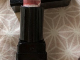 Uusi Illamasqua huulipuna, Kauneudenhoito ja kosmetiikka, Terveys ja hyvinvointi, Helsinki, Tori.fi Uusi Illamasqua huulipuna, Kauneudenhoito ja kosmetiikka, Terveys ja hyvinvointi, Helsinki, Tori.fi