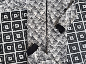 METSOLA must.valk.kuviol. JUMPSUIT -HAALARI 92cm, Lastenvaatteet ja kengät, Ylöjärvi, Tori.fi METSOLA must.valk.kuviol. JUMPSUIT -HAALARI 92cm, Lastenvaatteet ja kengät, Ylöjärvi, Tori.fi