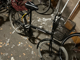 Miesten/naisten pyörä / Men's and women's bicycles, Muut pyörät, Polkupyörät ja pyöräily, Rovaniemi, Tori.fi Miesten/naisten pyörä / Men's and women's bicycles, Muut pyörät, Polkupyörät ja pyöräily, Rovaniemi, Tori.fi