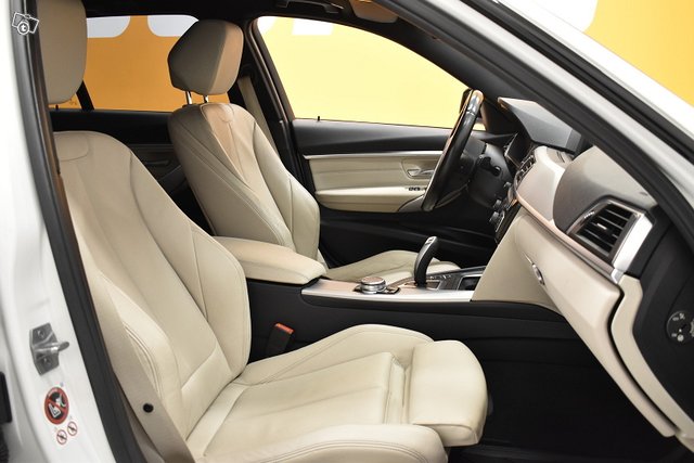 BMW 320 11