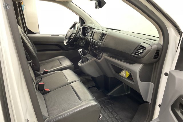 OPEL VIVARO 9