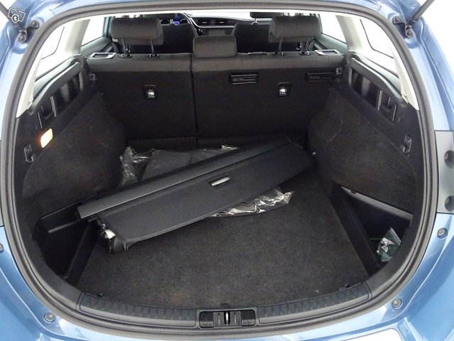 Toyota Auris 22