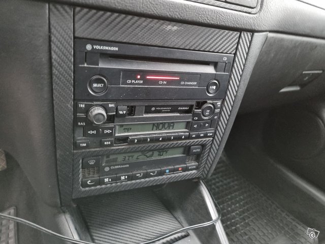Volkswagen Golf 9