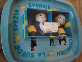 Tarjotin ja posliini servettipidikkeet, Tarjoiluastiat, Keittiötarvikkeet ja astiat, Kokkola, Tori.fi Tarjotin ja posliini servettipidikkeet, Tarjoiluastiat, Keittiötarvikkeet ja astiat, Kokkola, Tori.fi
