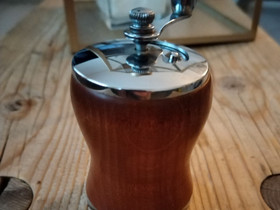 Vintage mylly, Muut keittiötarvikkeet, Keittiötarvikkeet ja astiat, Kokkola, Tori.fi Vintage mylly, Muut keittiötarvikkeet, Keittiötarvikkeet ja astiat, Kokkola, Tori.fi