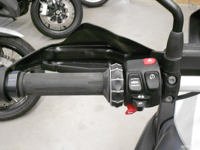 BMW R 13