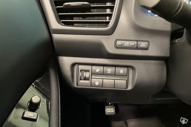 Nissan Leaf 12