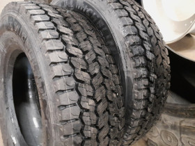 K-auton renkaat 285/70R19,5 Michelin/Bridgestone, Renkaat ja vanteet, Lapua, Tori.fi