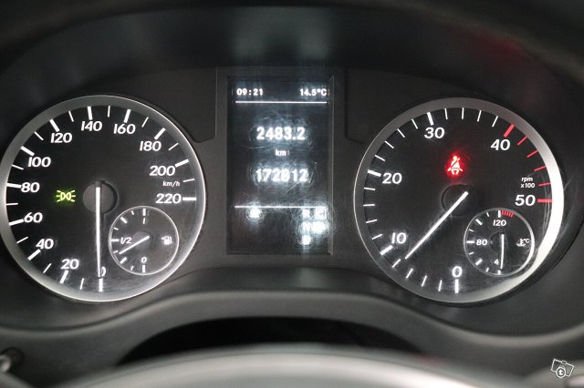 Mercedes-Benz Vito 12