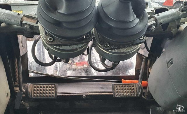 Valtra M120 Ja Metsäkärry Kuormaimella 19