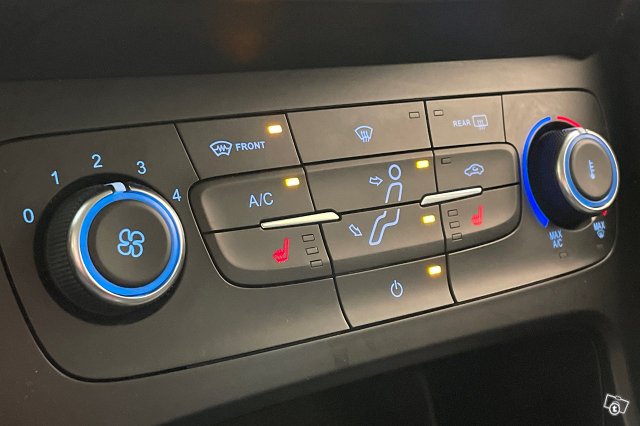 Ford Focus 15