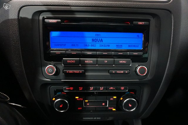 Volkswagen Jetta 19