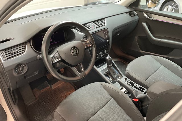 Skoda Octavia 9