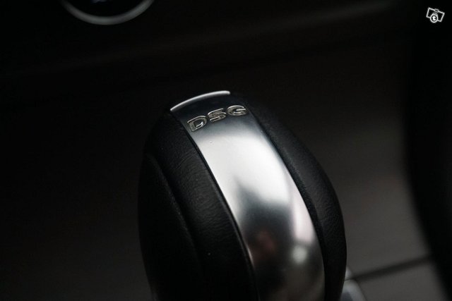 Volkswagen Golf 23