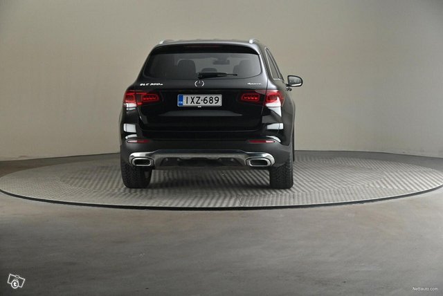 Mercedes-Benz GLC 5