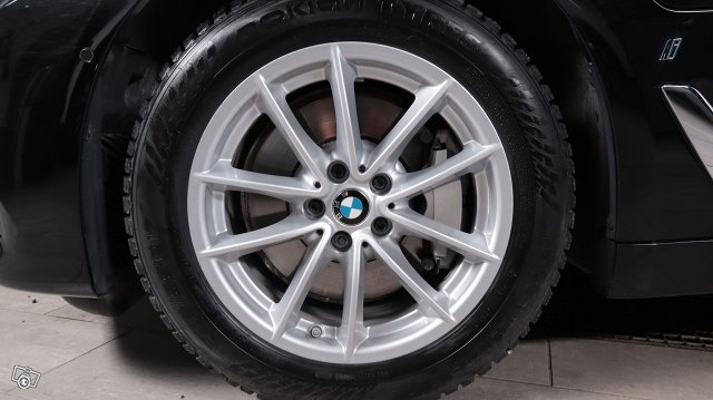 BMW 5-SARJA 7