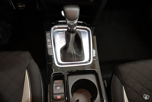 Kia ProCeed 12