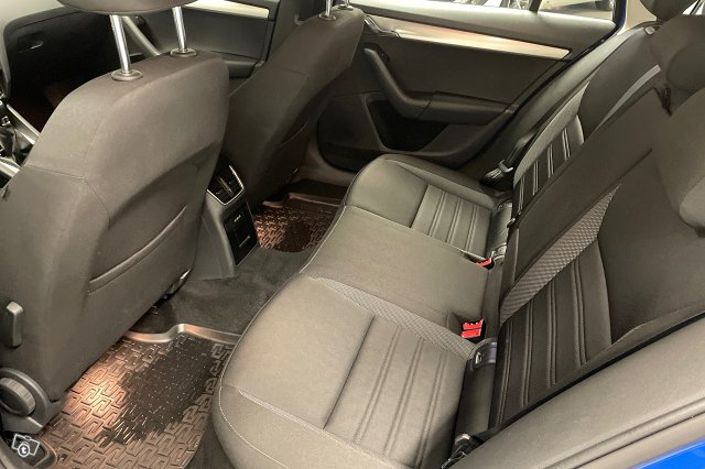 SKODA Octavia 9