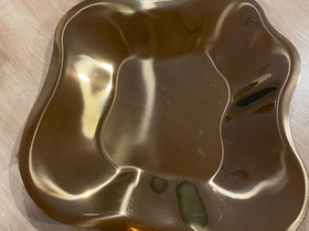 Alvar Aalto tarjoiluastia 358mm, Ruokailuastiat ja aterimet, Keittiötarvikkeet ja astiat, Lempäälä, Tori.fi Alvar Aalto tarjoiluastia 358mm, Ruokailuastiat ja aterimet, Keittiötarvikkeet ja astiat, Lempäälä, Tori.fi
