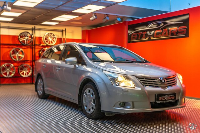 Toyota Avensis