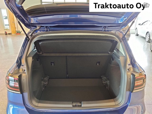 Volkswagen T-Cross 3