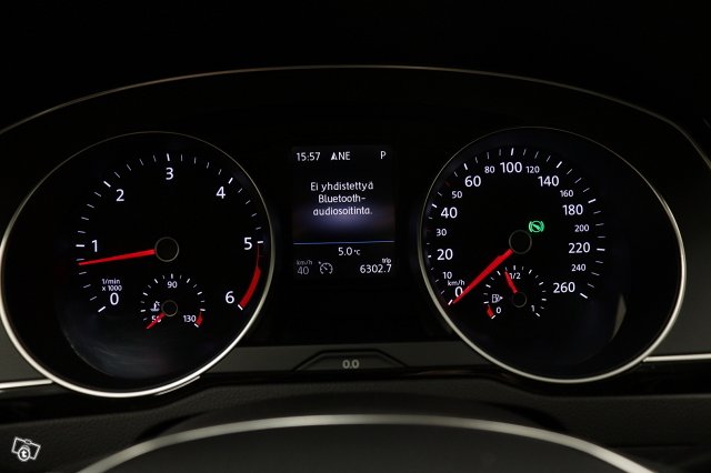 Volkswagen Passat 16
