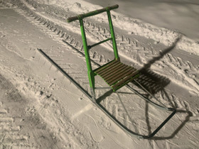 Esla T4 potkukelkka, Muu urheilu ja ulkoilu, Urheilu ja ulkoilu, Kalajoki, Tori.fi Esla T4 potkukelkka, Muu urheilu ja ulkoilu, Urheilu ja ulkoilu, Kalajoki, Tori.fi