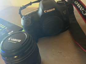 Canon EOS 5D mark III & Canon 85mm f/1.8, Kamerat, Kamerat ja valokuvaus, Oulu, Tori.fi Canon EOS 5D mark III & Canon 85mm f/1.8, Kamerat, Kamerat ja valokuvaus, Oulu, Tori.fi