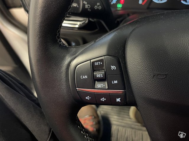 Ford Fiesta 18