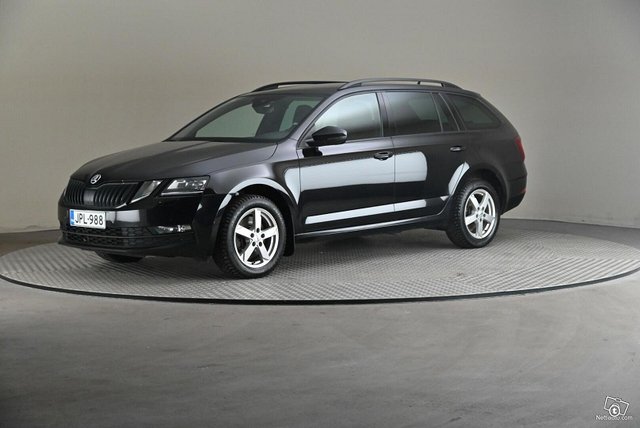 Skoda Octavia 1
