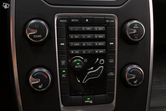 Volvo V70 19