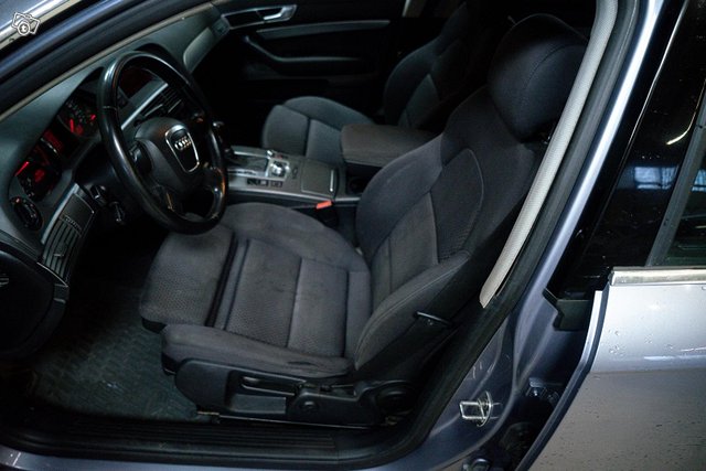 Audi A6 12
