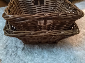 Kaksi koria, Sisustustavarat, Sisustus ja huonekalut, Jyväskylä, Tori.fi Kaksi koria, Sisustustavarat, Sisustus ja huonekalut, Jyväskylä, Tori.fi