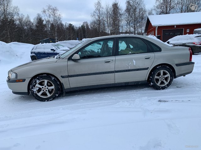 Volvo S80