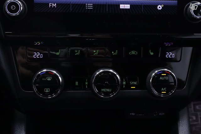 Skoda Octavia 23