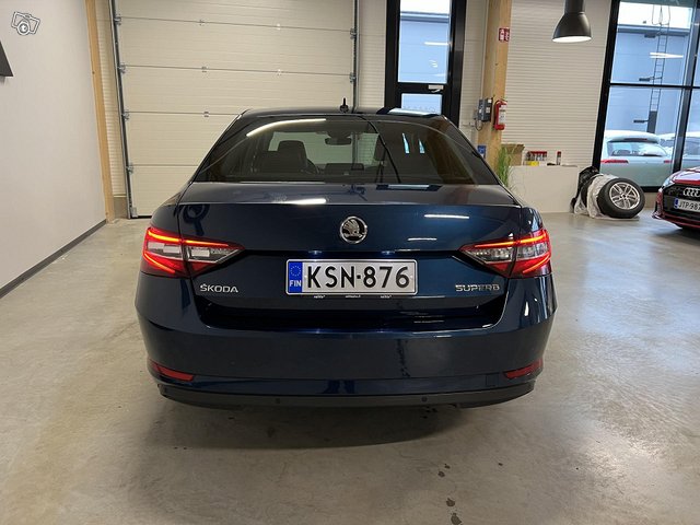 Skoda Superb 4