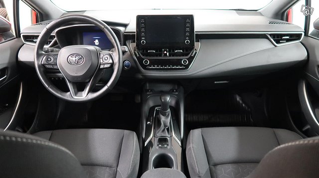 TOYOTA COROLLA 12