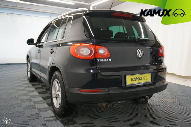Volkswagen Tiguan 6