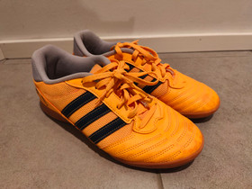 Adidas 38 sisäpelikengät (Futsal), Pallopelit, Urheilu ja ulkoilu, Lappeenranta, Tori.fi Adidas 38 sisäpelikengät (Futsal), Pallopelit, Urheilu ja ulkoilu, Lappeenranta, Tori.fi