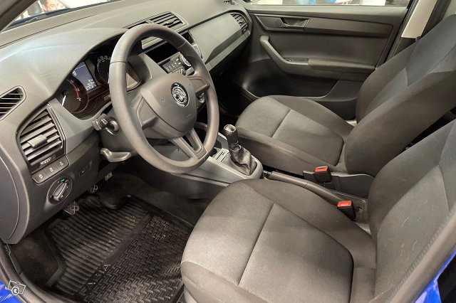 SKODA FABIA 9