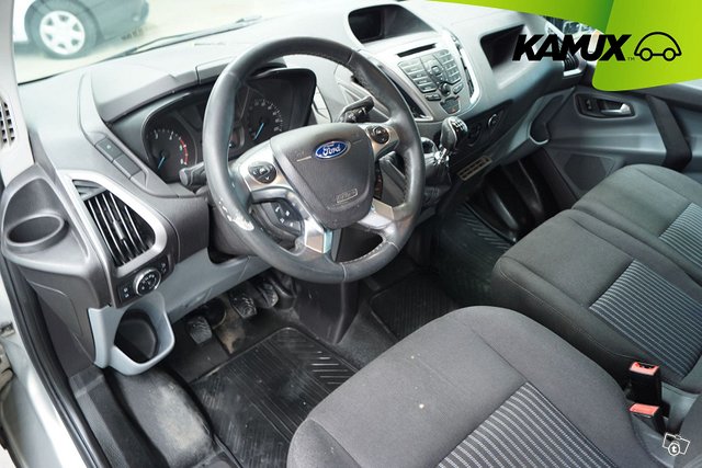 Ford Transit Custom 7