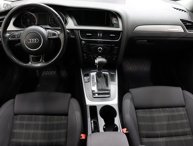 Audi A4 12