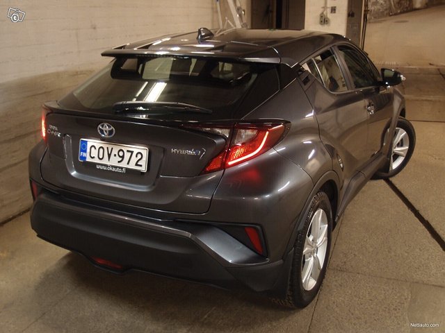 Toyota C-HR 22